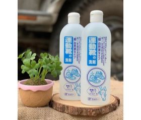 nuoc-giat-giay-the-thao-elmie-nhat-ban