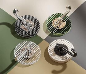 set-4-cai-moc-treo-mix-du-mau