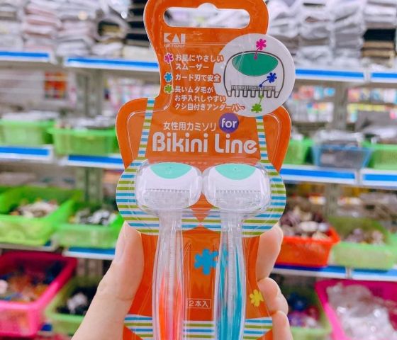 Set 2 dao cạo bikini line hãng Kai nhật bản