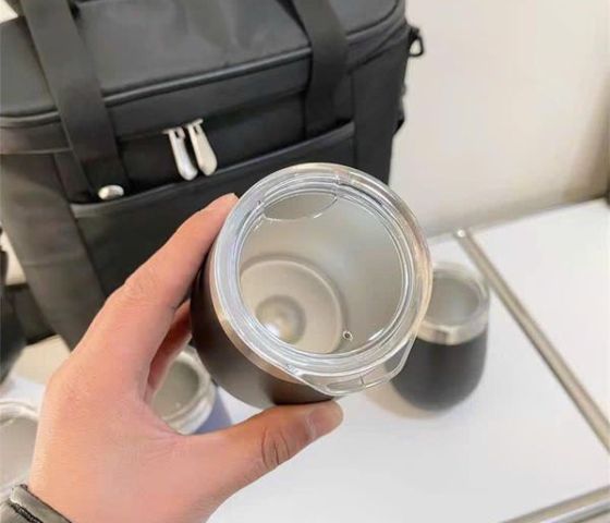 Set túi giữ nhiệt lạnh kèm 2 cốc giữ nhiệt EVERCOOL