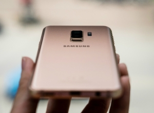 Giá Galaxy S9, S9+ xuống thấp ở Việt Nam